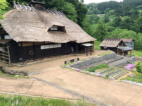 田麦俣多層民家（山形県鶴岡市）